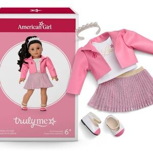 Gently Used American Doll Celebrity Chic Outfit (Fits 18-inch Doll)